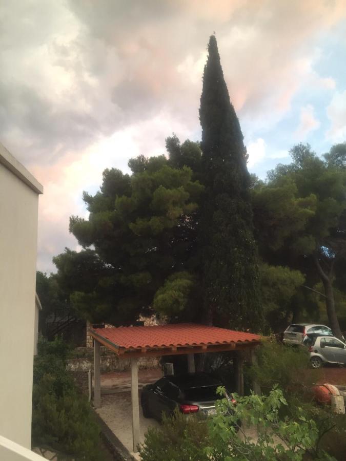 Shambala Daire Supetar Dış mekan fotoğraf